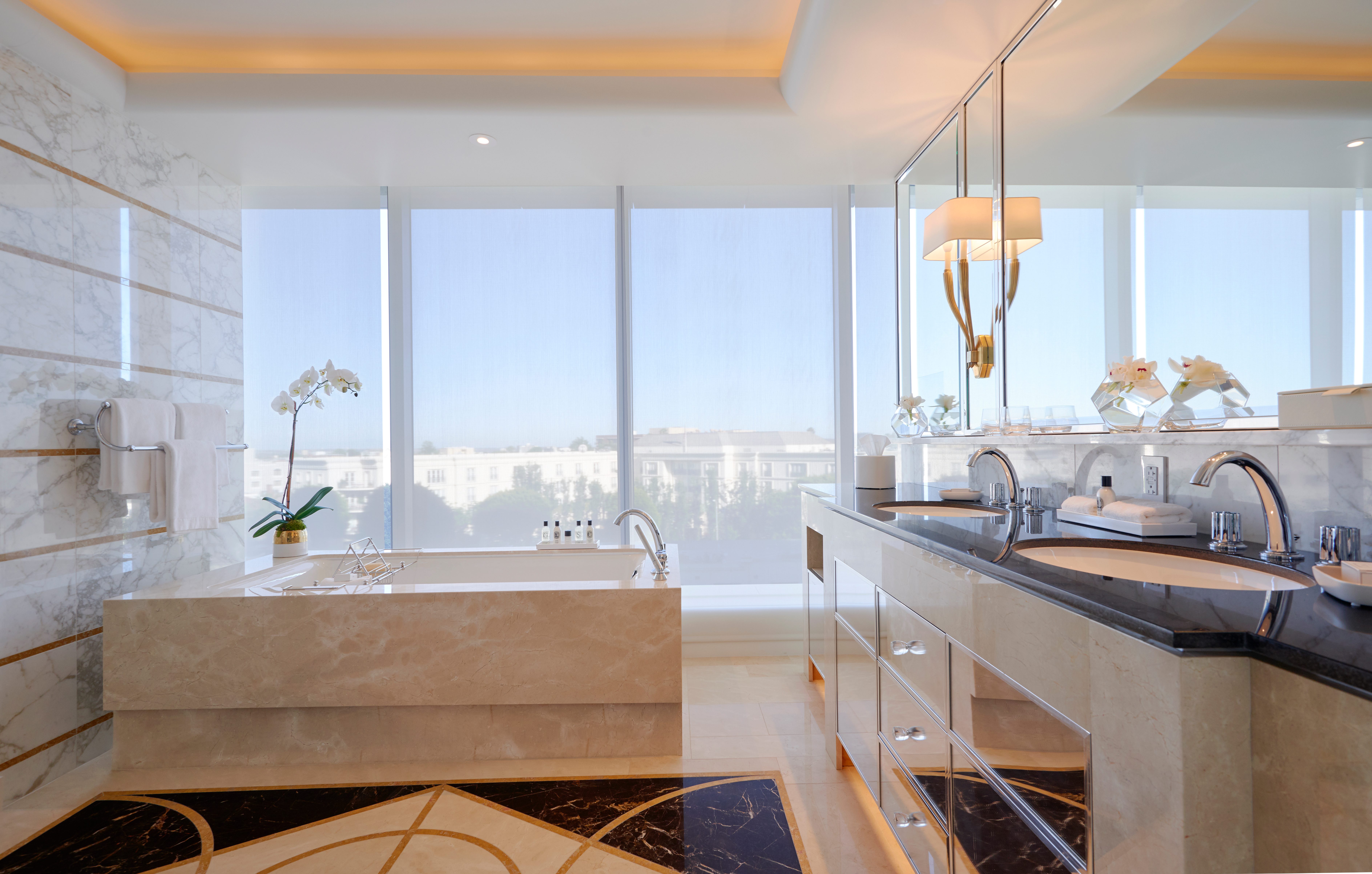 Waldorf Astoria Beverly Hills MATT Construction Villa 315 Bathroom