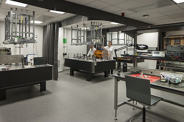 caltech Karman Lab fabrication room
