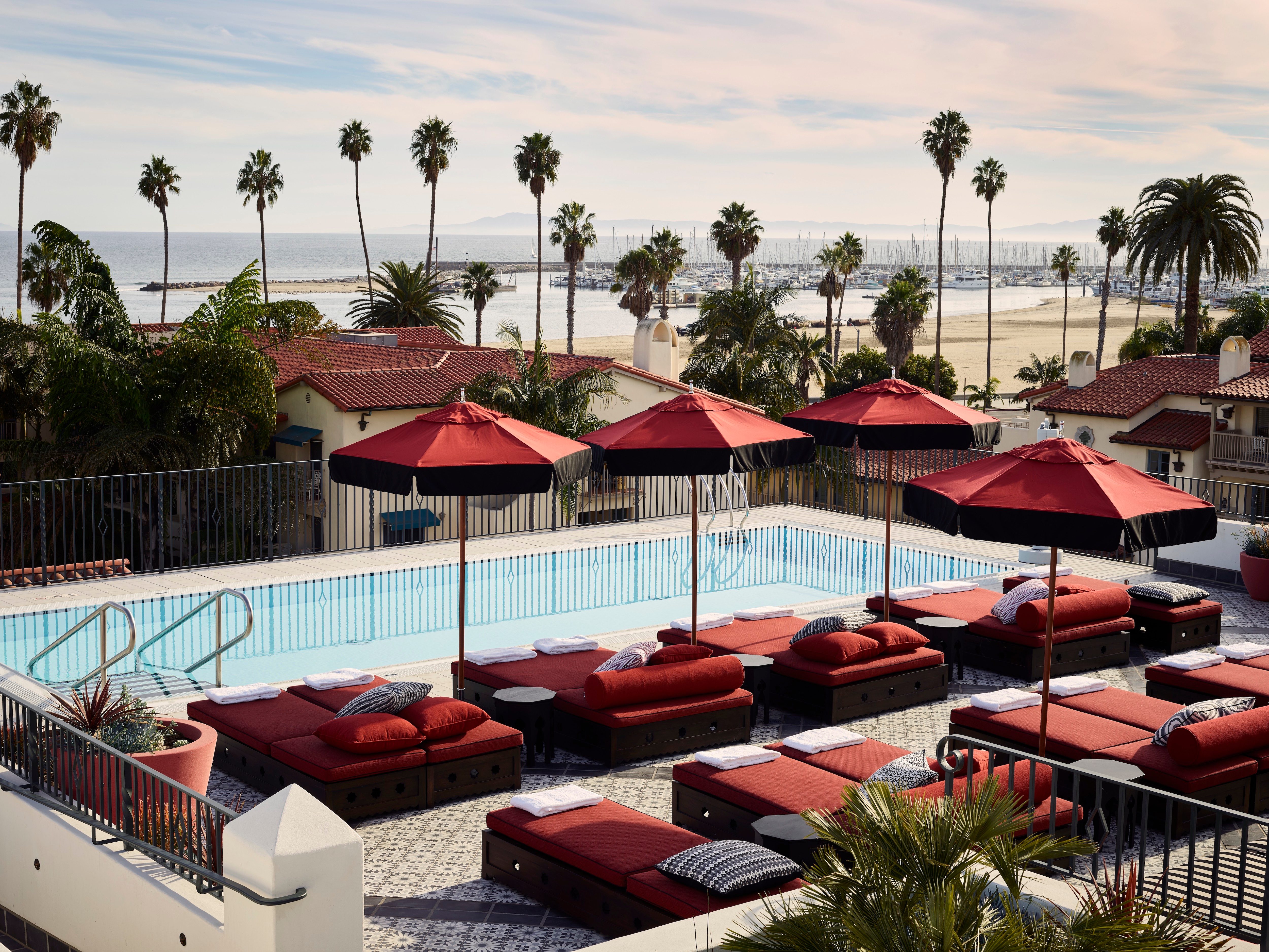 Hotel Californian Entrada MATT Construction tan tan pool deck