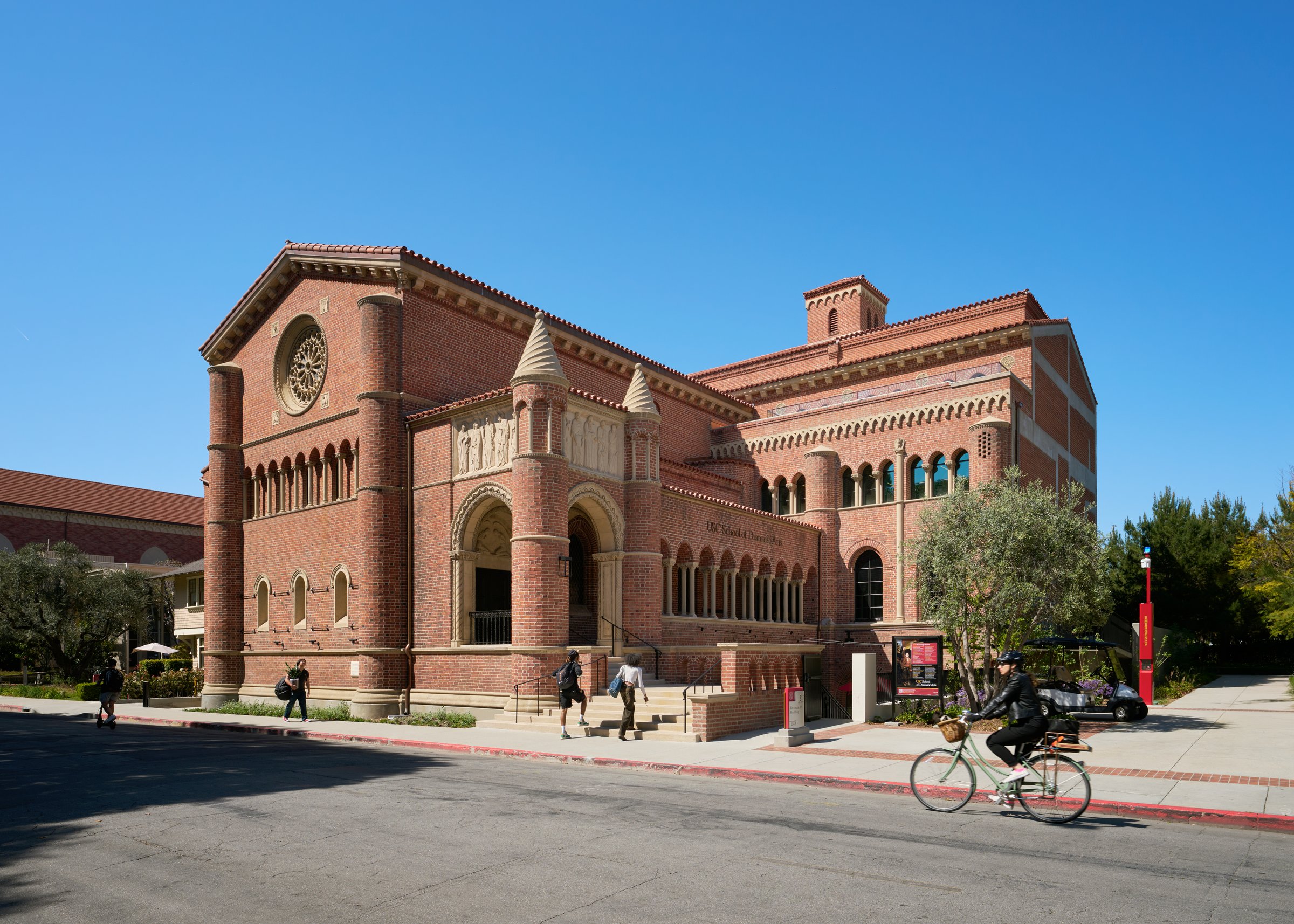 USC Dick Wolf Dramatic Arts Building