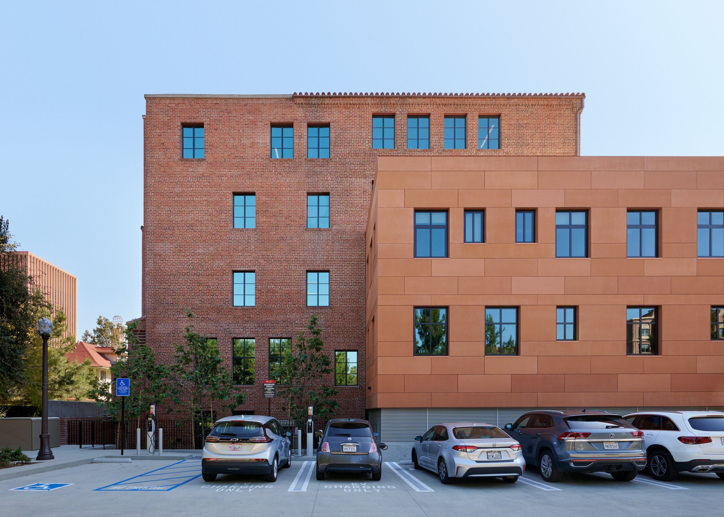 USC Dick Wolf Dramatic Arts Building